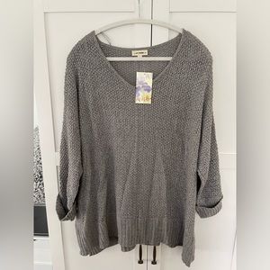 ee:some grey knit sweater size M/L